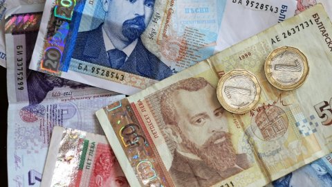 Бугарски лев: Што треба да знаете за валутата во Бугарија